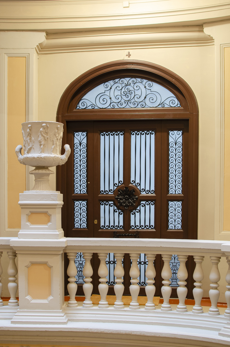 cal toni edificio